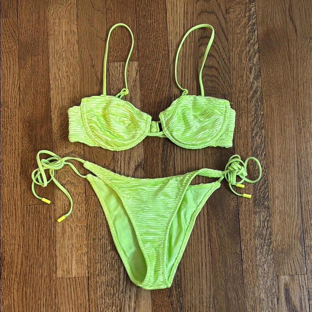 Triangl Swimwear Mala Bikini Set